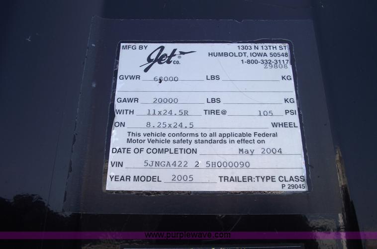image for item A4027 2005 Jet 42' aluminum grain trailer