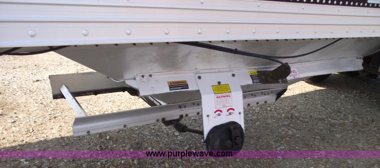 image for item A4028 2007 Timpte Super Hopper 42' aluminum grain trailer