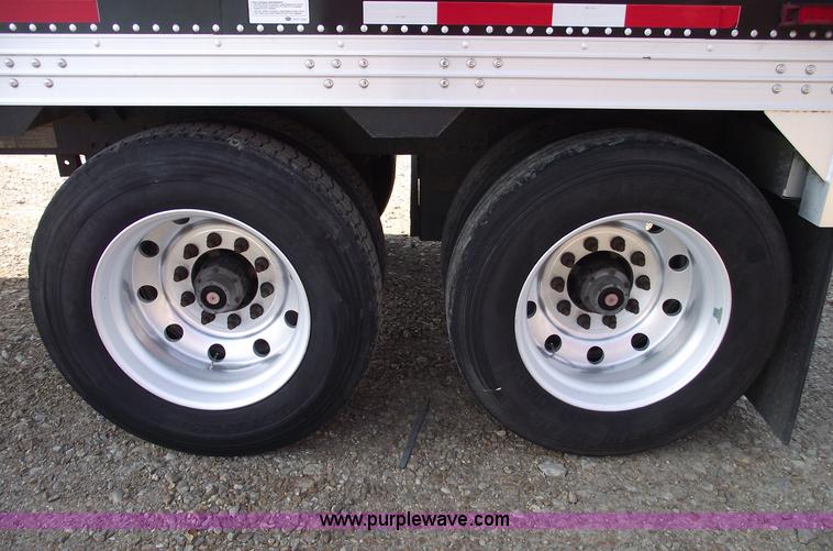 image for item A4028 2007 Timpte Super Hopper 42' aluminum grain trailer
