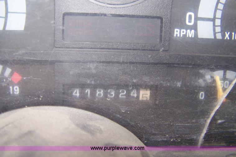 image for item A4511 1992 GMC TopKick roll back bed