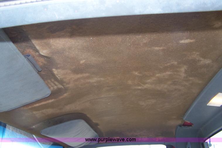 image for item A4511 1992 GMC TopKick roll back bed