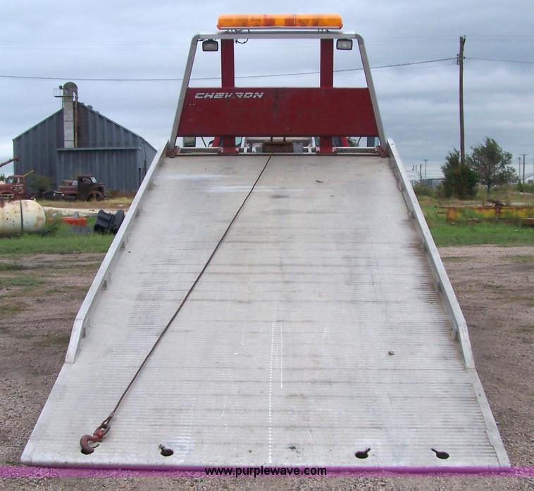 image for item A4511 1992 GMC TopKick roll back bed