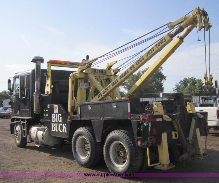 image for item A4710 1980 GMC Astro wrecker