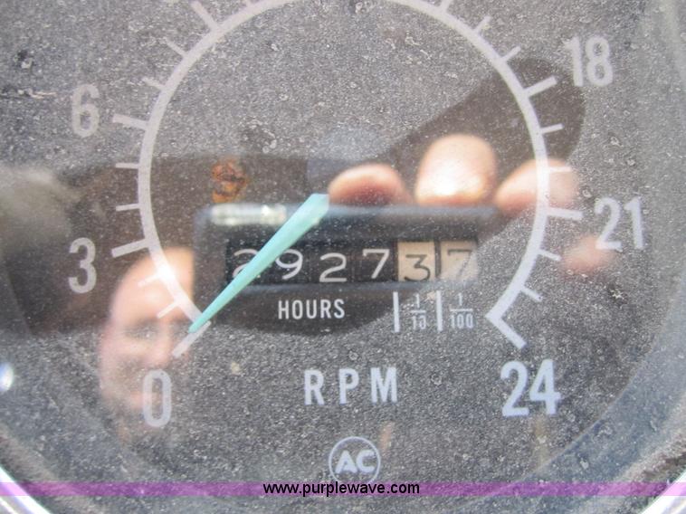 image for item A4710 1980 GMC Astro wrecker