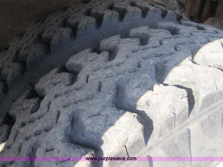 image for item A4710 1980 GMC Astro wrecker