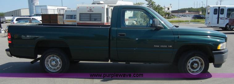 image for item A3081 1999 Dodge Ram 1500 pickup truck