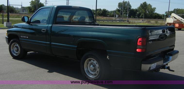 image for item A3081 1999 Dodge Ram 1500 pickup truck