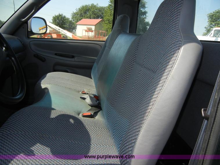 image for item A3081 1999 Dodge Ram 1500 pickup truck