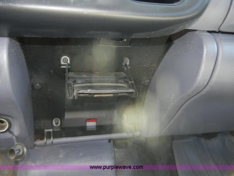 image for item A3081 1999 Dodge Ram 1500 pickup truck