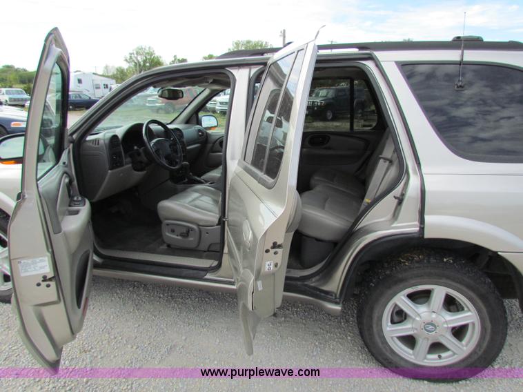 image for item A3532 2002 Oldsmobile Bravada SUV