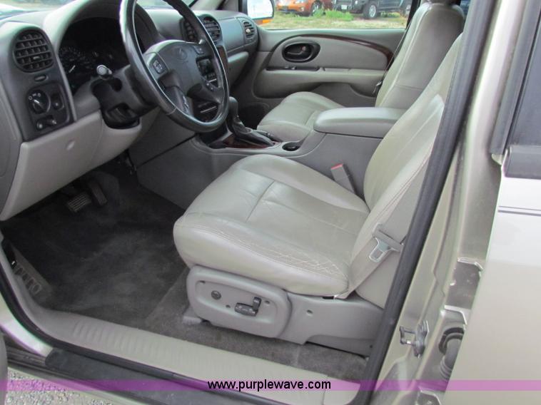 image for item A3532 2002 Oldsmobile Bravada SUV