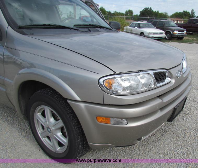 image for item A3532 2002 Oldsmobile Bravada SUV