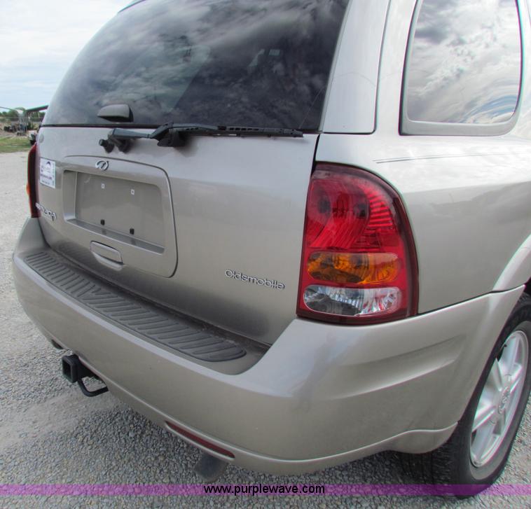 image for item A3532 2002 Oldsmobile Bravada SUV