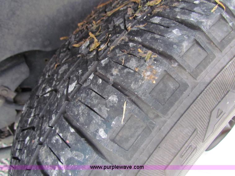 image for item A3532 2002 Oldsmobile Bravada SUV