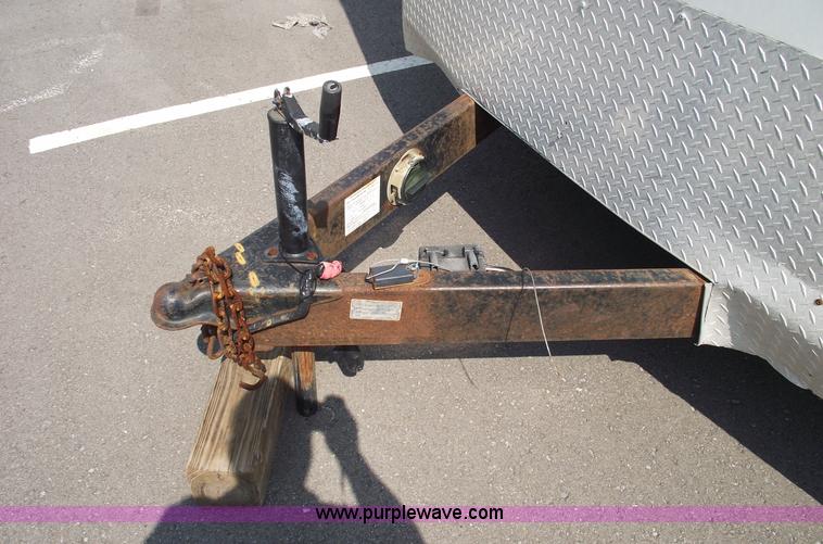 image for item A4018 2002 Continental 16' enclosed trailer