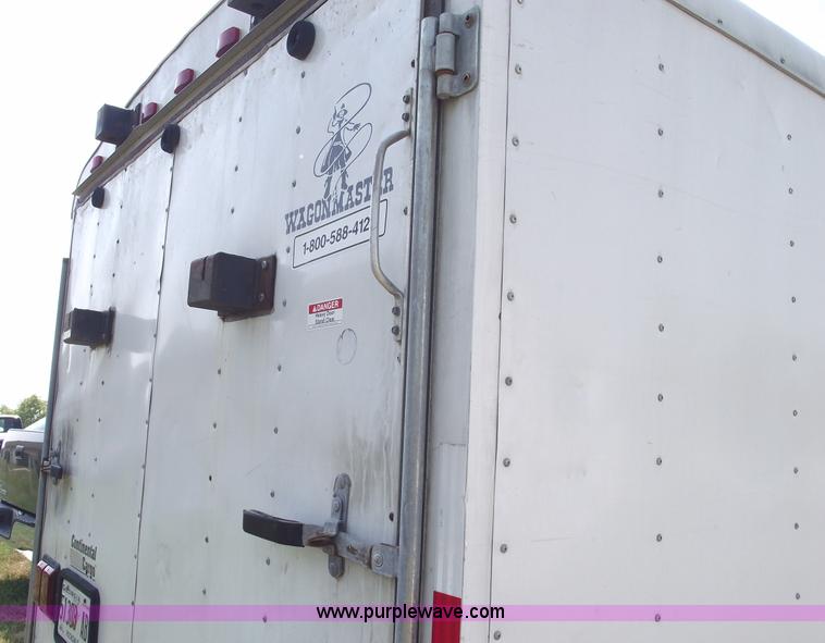 image for item A4018 2002 Continental 16' enclosed trailer