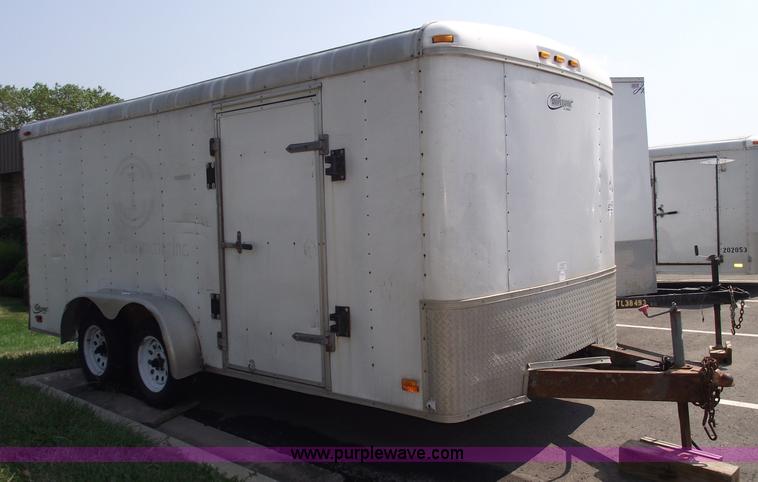 image for item A4019 2000 Avenger 16' enclosed trailer
