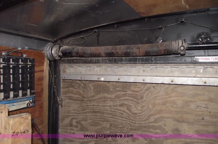 image for item A4019 2000 Avenger 16' enclosed trailer