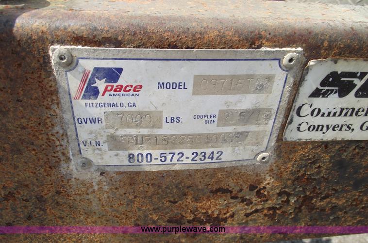 image for item A4020 2005 Pace 16' enclosed trailer