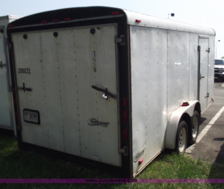 image for item A4021 2000 Avenger 16' enclosed trailer