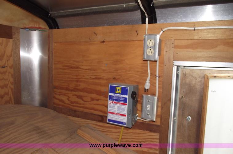 image for item A4021 2000 Avenger 16' enclosed trailer