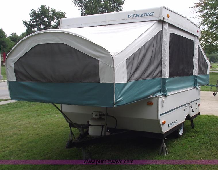 image for item A4062 1996 Viking 1706 pop-up camper