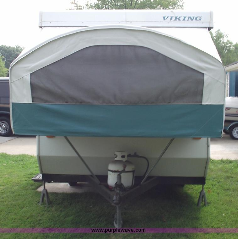 image for item A4062 1996 Viking 1706 pop-up camper