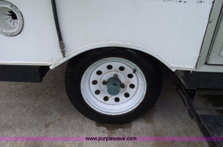 image for item A4062 1996 Viking 1706 pop-up camper