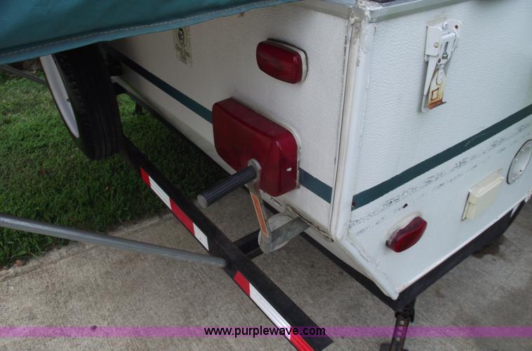 image for item A4062 1996 Viking 1706 pop-up camper