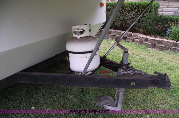 image for item A4062 1996 Viking 1706 pop-up camper