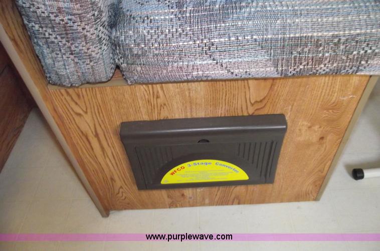 image for item A4062 1996 Viking 1706 pop-up camper