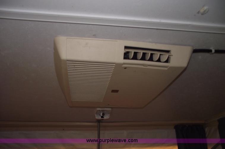 image for item A4062 1996 Viking 1706 pop-up camper