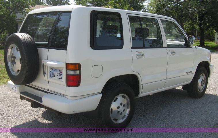image for item A4301 1994 Isuzu Trooper S SUV