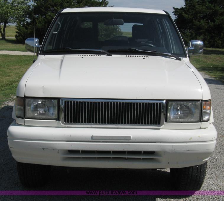 image for item A4301 1994 Isuzu Trooper S SUV
