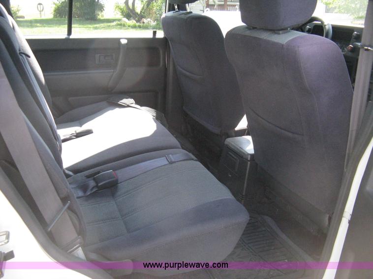 image for item A4301 1994 Isuzu Trooper S SUV