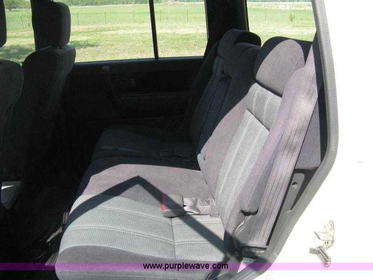 image for item A4301 1994 Isuzu Trooper S SUV