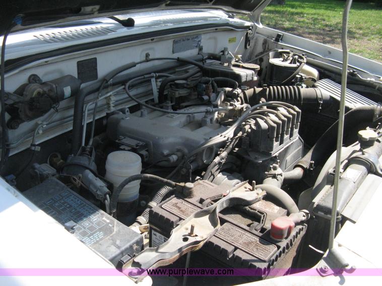 image for item A4301 1994 Isuzu Trooper S SUV