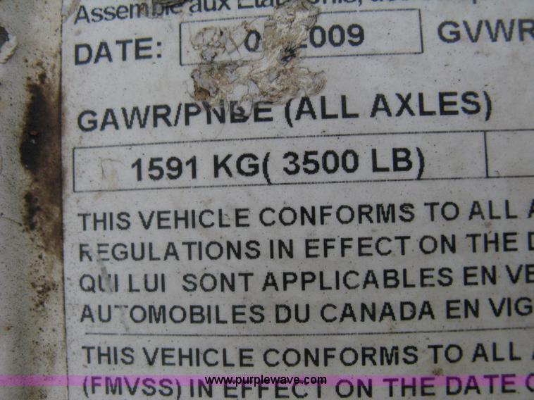 image for item A4319 2009 Master Tow car dolly