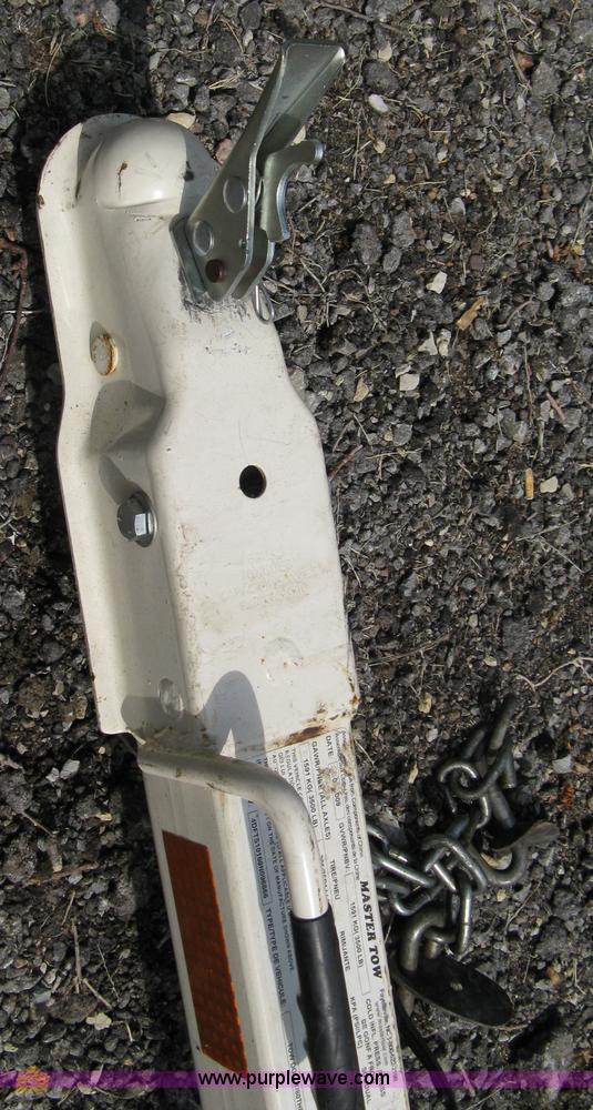 image for item A4319 2009 Master Tow car dolly