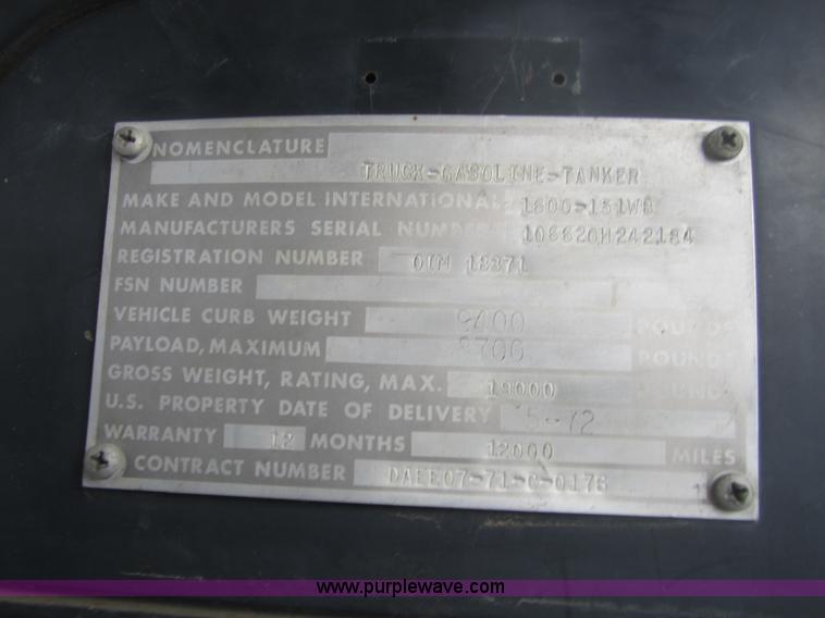 image for item A4722 1972 International Load Star 1600 water truck