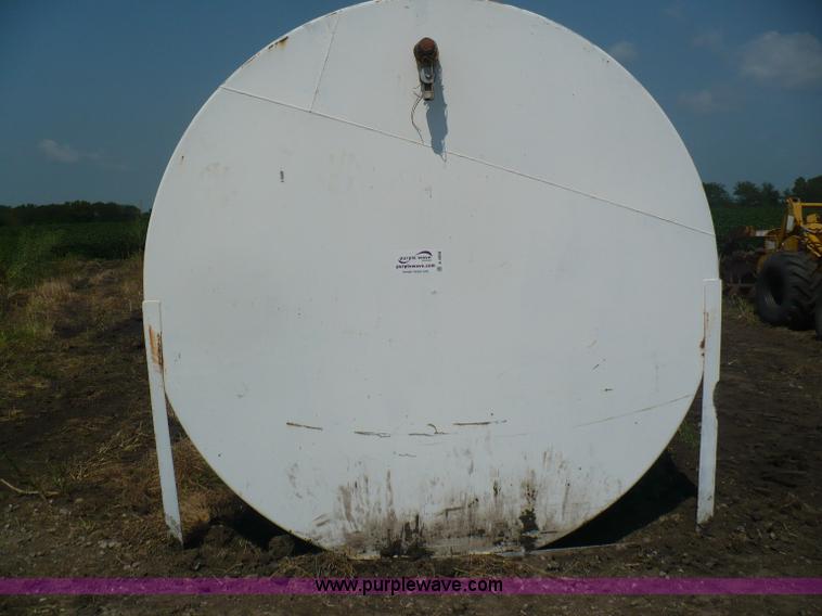 image for item A4858 6,000 gallon fuel tank