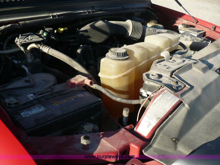 image for item A4866 2003 Ford F250 XL Super Duty pickup truck