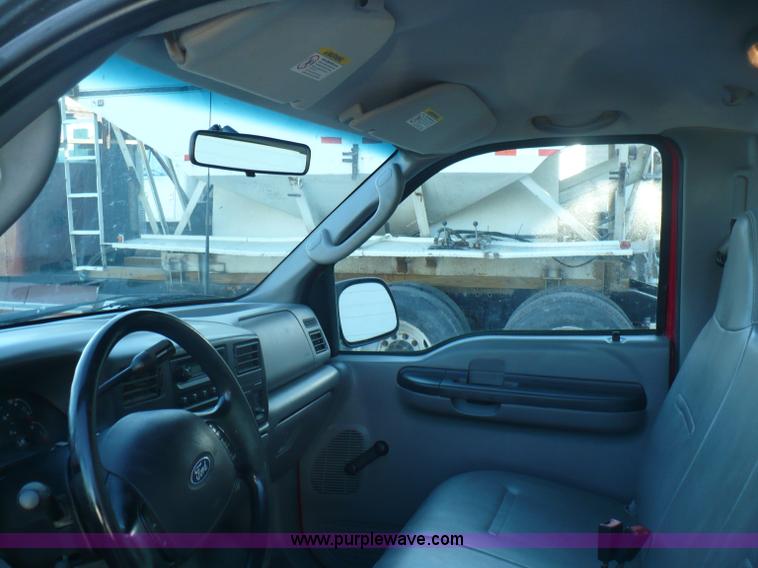 image for item A4866 2003 Ford F250 XL Super Duty pickup truck