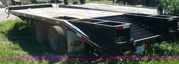 image for item A4869 2005 Parker flatbed trailer