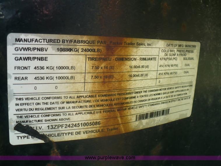 image for item A4869 2005 Parker flatbed trailer