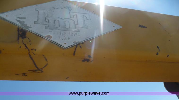 image for item A4870 1995 International 4900 dump truck with boom