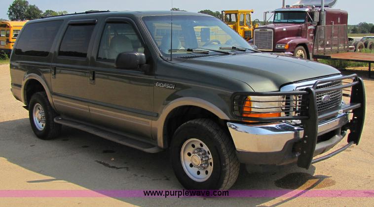 image for item A5045 2000 Ford Excursion Limited SUV