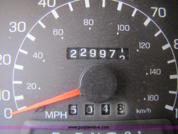 image for item A5045 2000 Ford Excursion Limited SUV