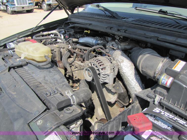 image for item A5045 2000 Ford Excursion Limited SUV