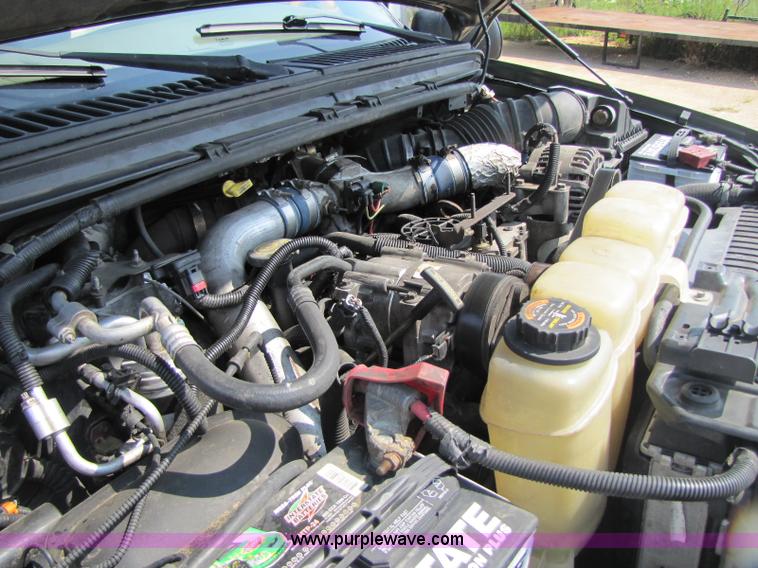 image for item A5045 2000 Ford Excursion Limited SUV